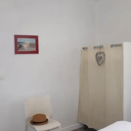 Royan, 2 Pièces, 3 Personnes - Fr-1-305-1366 Appartement